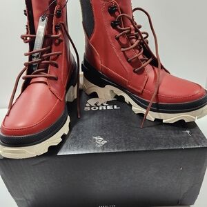 NIB Womens Sorel waterproof boots
